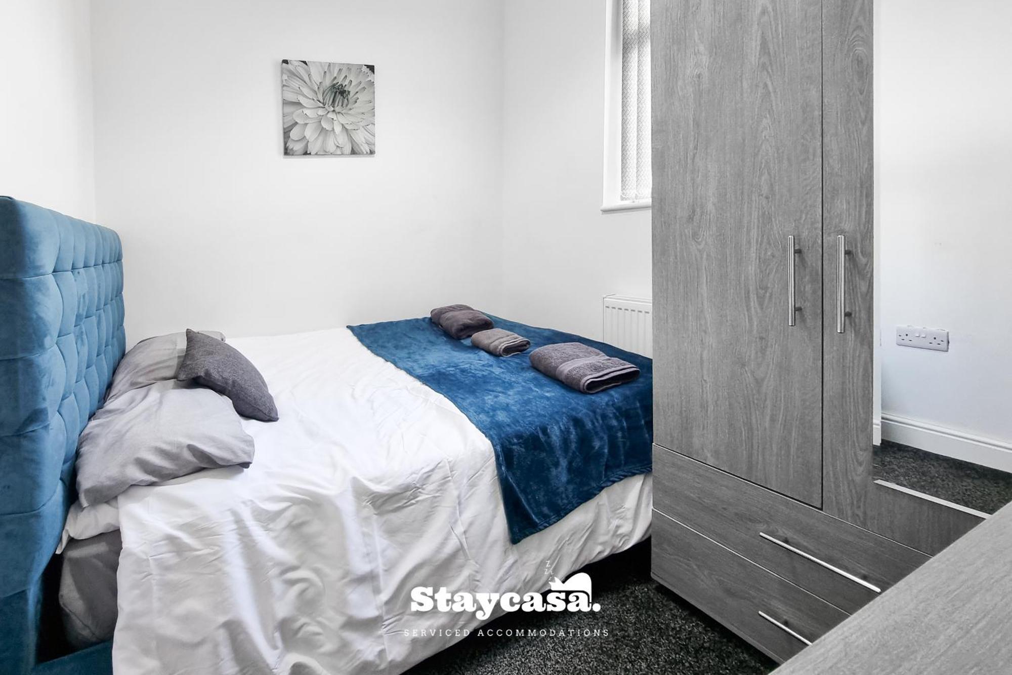 Cowesby Co-living - Private Self-cater * Manchester